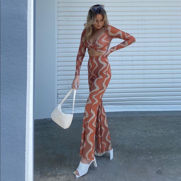 Glassons Two Piece Set - Picture 2 of 2